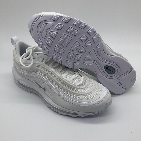 New Men’s Nike Air Max 97 White/Wolf Grey Athletic Sneakers 921826-101 NWOB